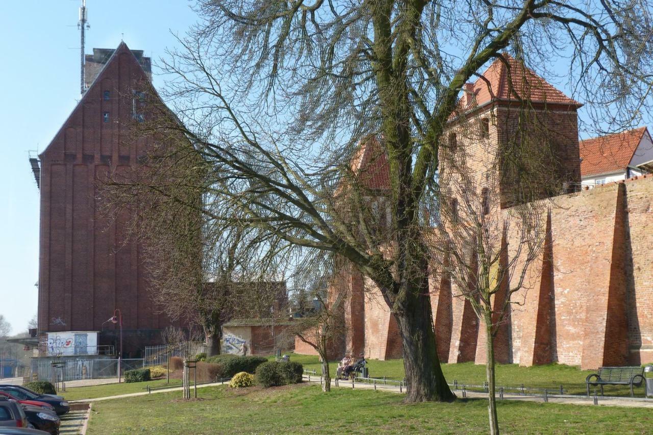Tangermünde Ferienhaus Marktstrasse מראה חיצוני תמונה